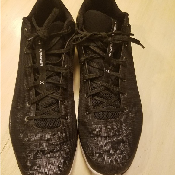Under Armour Basketball Shoes Size 12 - Picture 3 of 4